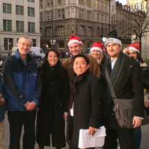 &eacute;quipe lors d'une chasse au tr&eacute;sor team building &agrave; Londres